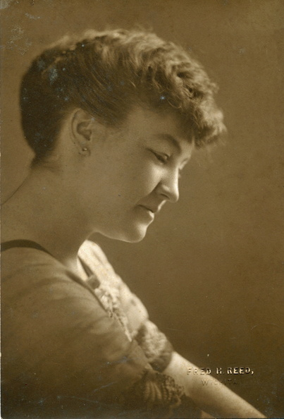 1912_circa_EmmaBarndollar.jpg