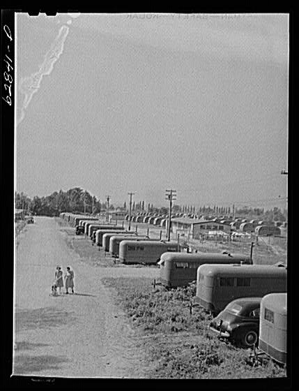 FSA_Farm_Security_Administration_trailer_camp.jpg
